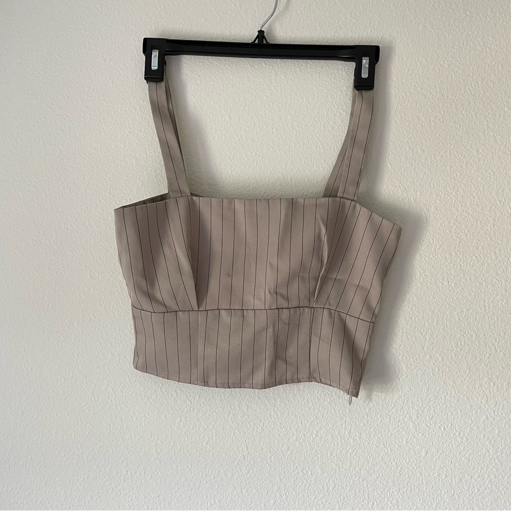 Misguided Beige Cropped Top Stripped size 0 Petite
